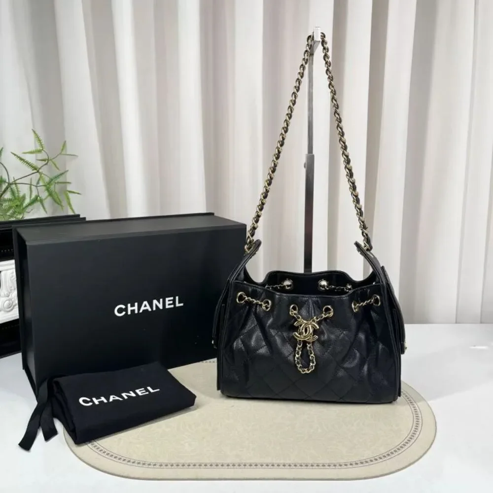 Chanel Women Pre-Loved Bag Very Good Condition